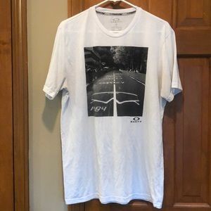 Men's Oakley T-Shirt